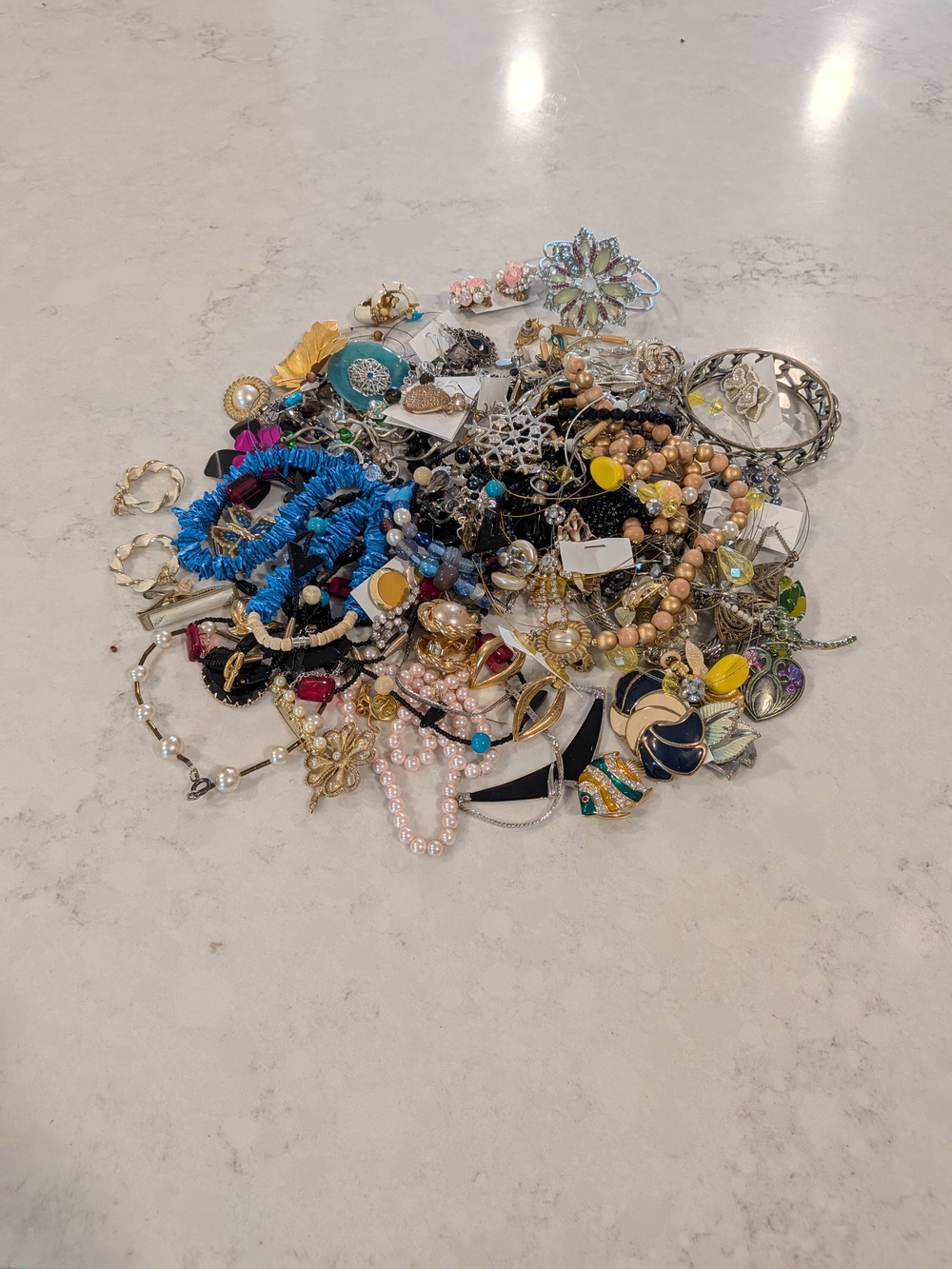 Assorted Women's Fashion Jewelry Lot - Mixed Colors 2 pounds